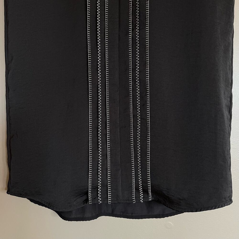 Vince Embroidered Front V-Neck Shift Dress Black Size 4 Minimalist Relaxed Fit - Picture 7 of 16